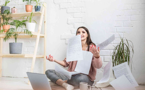 Schreibcoaching für Soloselbständige | Die Welt in Deinen Worten 5 Warum sich Bloggen 2025 lohnt: 5 unterschätzte Gründe